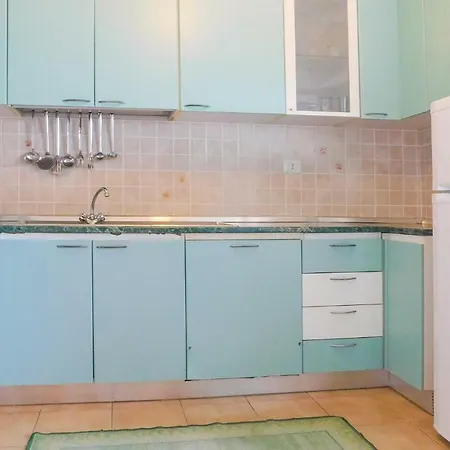 Five Bedroom In Guardia Piemontese Cs * Terme Luigiane