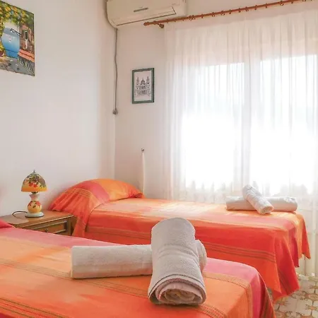 Five Bedroom In Guardia Piemontese Cs Terme Luigiane